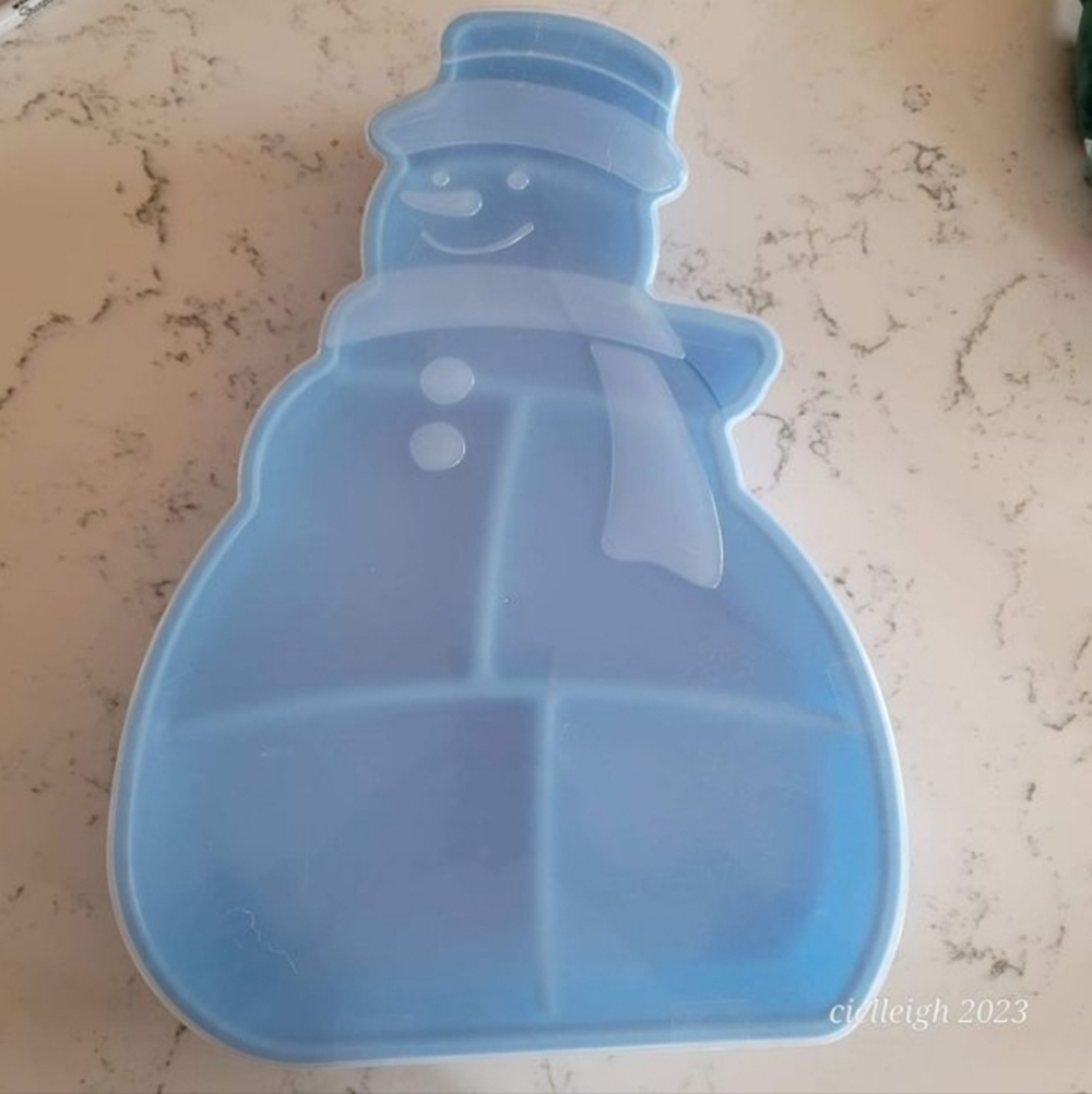 💥4 for $25💥 Snowman Divided serving tray